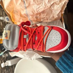 Off white university red